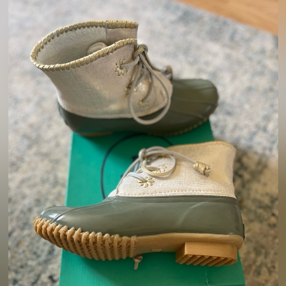 Jack Rogers Duck Boots - Picture 5 of 6